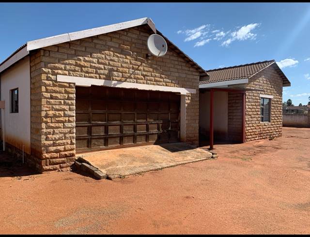 3 BEDROOM HOUSE FOR SALE IN KOOKRUS